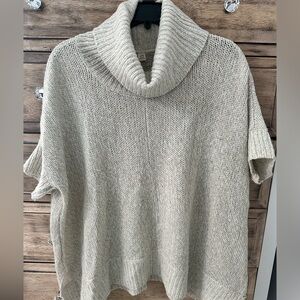 Cream Knit Sweater short sleeve